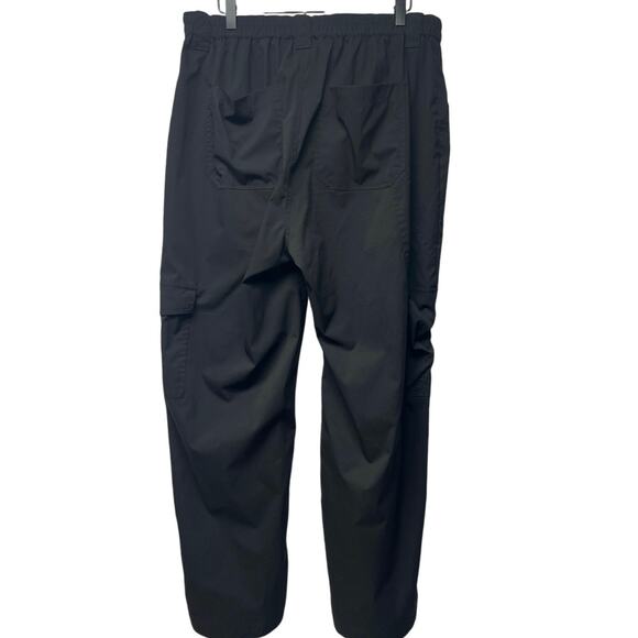 Almost Famous Women’s Black Cargo Lightweight Active Track Pants Plus Size 1X - Picture 2 of 5